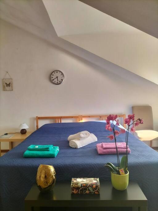 La Casa Di Marta - Ampia Ed Accogliente Mansarda In Piazza Statuto Leilighet Torino Eksteriør bilde