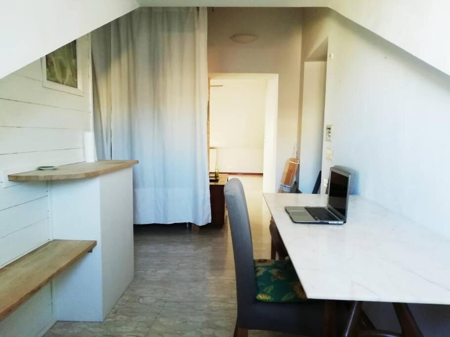 La Casa Di Marta - Ampia Ed Accogliente Mansarda In Piazza Statuto Leilighet Torino Eksteriør bilde